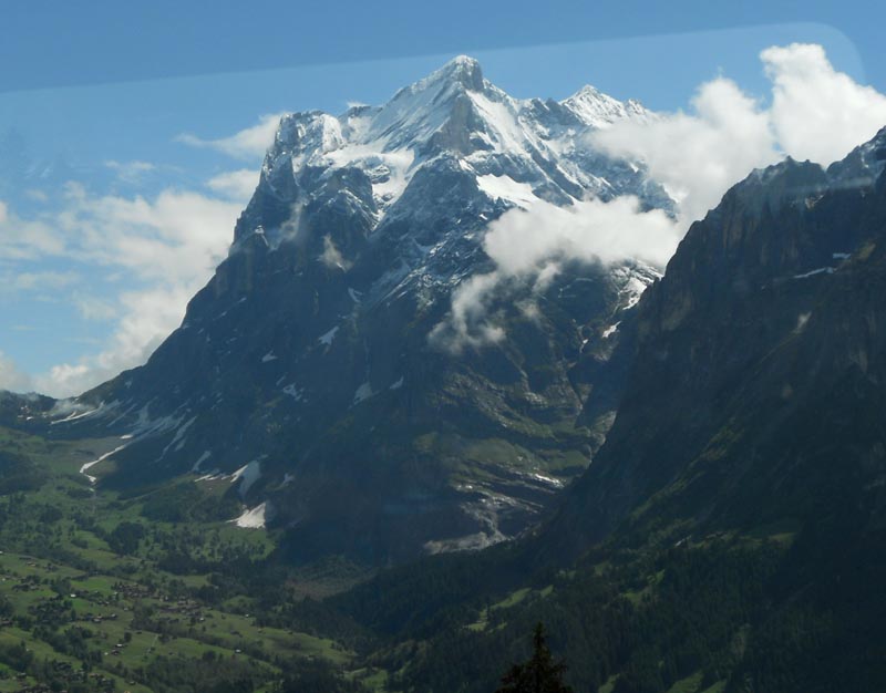 Eiger Wetterhorn.jpg